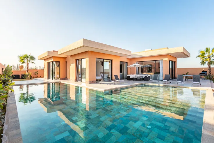 Villa de luxe avec piscine à débordement à Marrakech